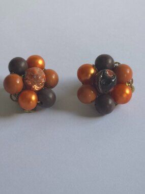 Vintage 1950s Japan Orange Brown Bead Cluster Clip On Earrings Autumn Foil